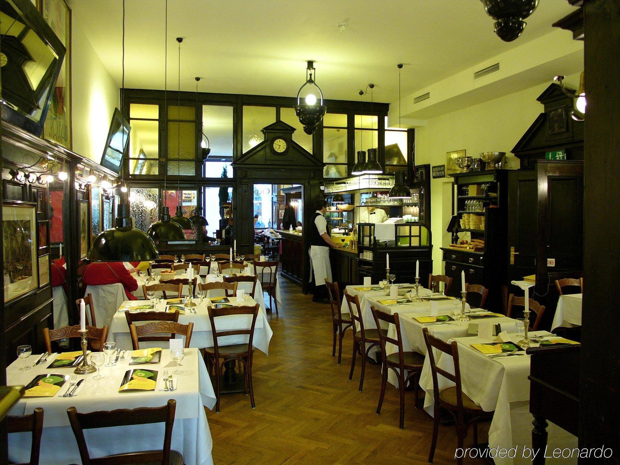 Hotel Orphee - Grosses Haus Regensburg Restaurant photo